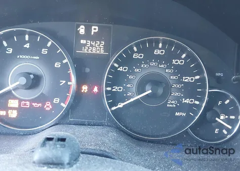 2011 Subaru Legacy 2.5I Premium из США, поврежденный, VIN 4S3BMBC67B3240012